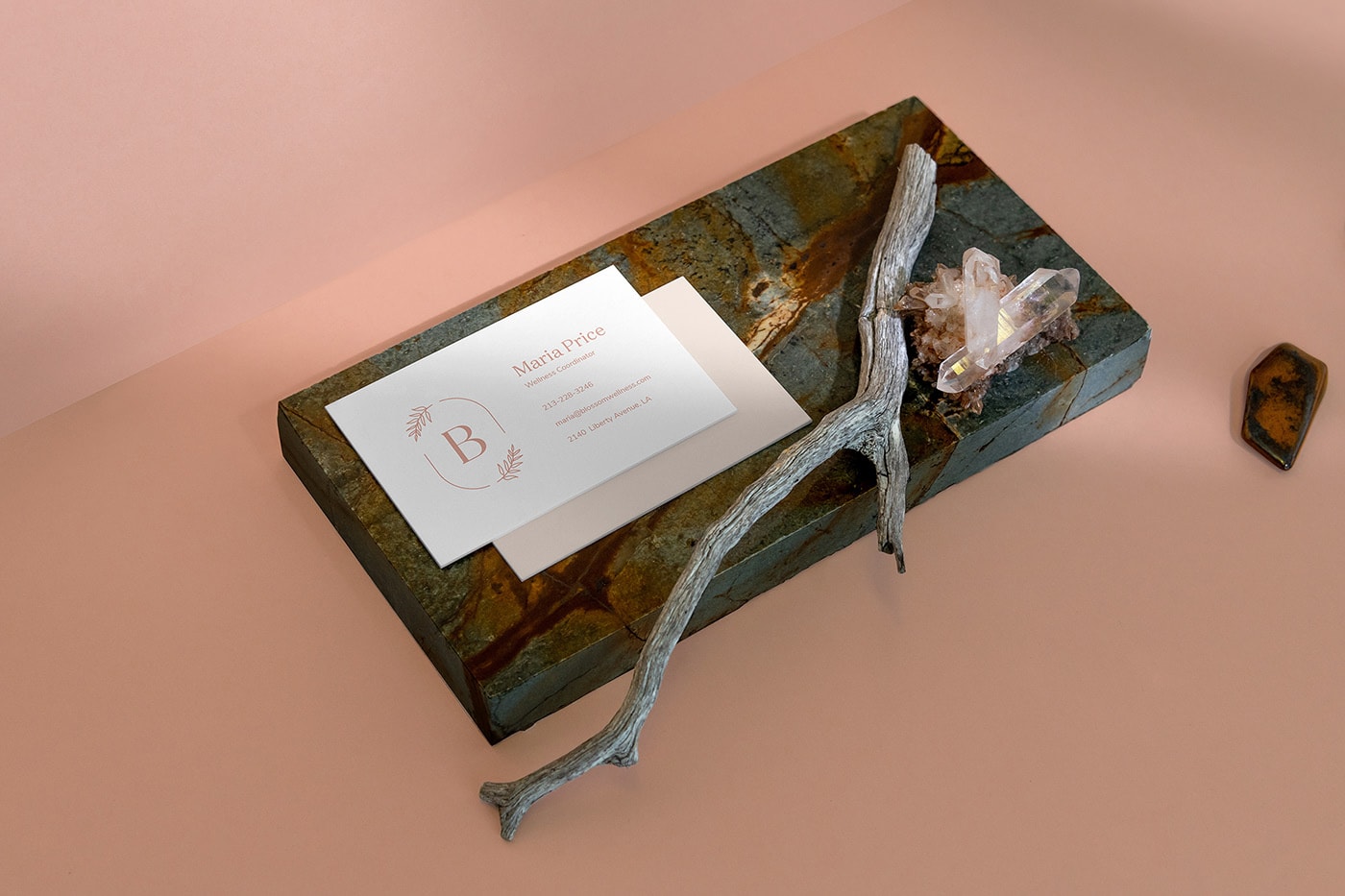 Blossom現代水療中心品牌VI設計——優雅浪漫的品牌塑造，水療品牌VI設計，品牌視覺設計，深圳VI設計，左右格局